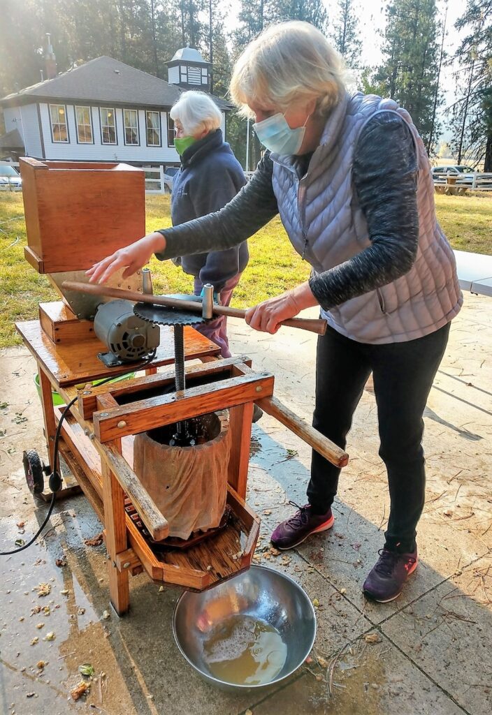 Ninemile Wildlife Workgroup Apple Pressing